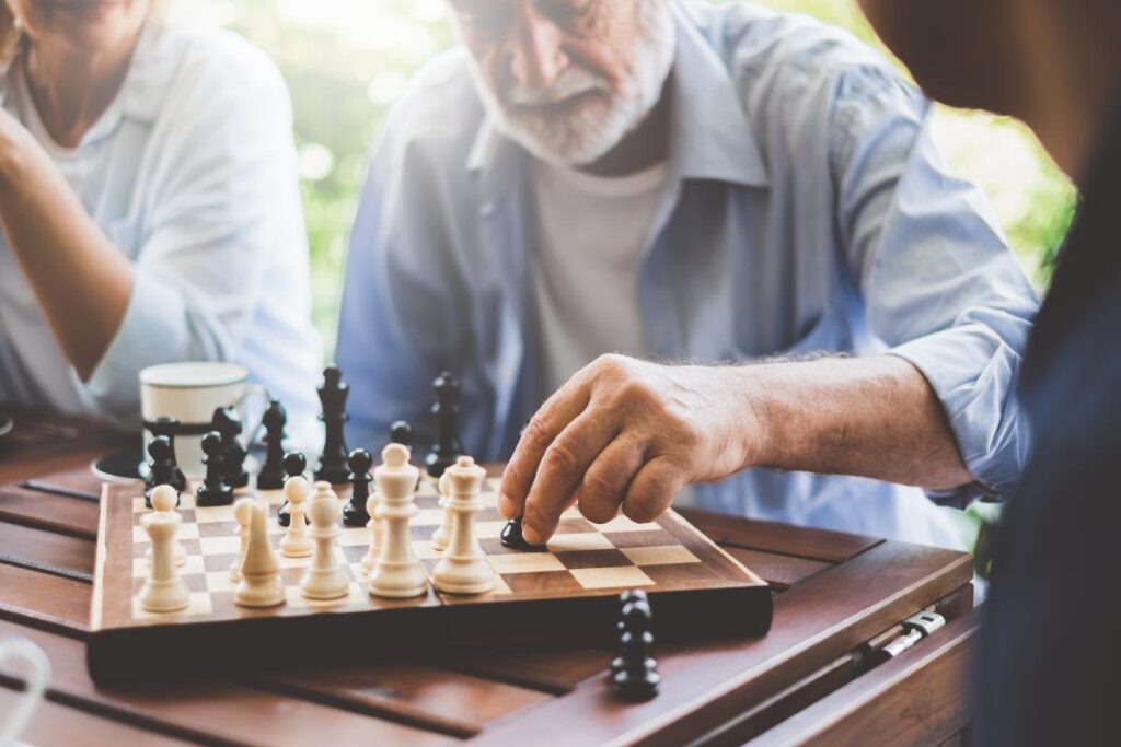 3 Ways Recreational Programs for Seniors Helps Their Memory