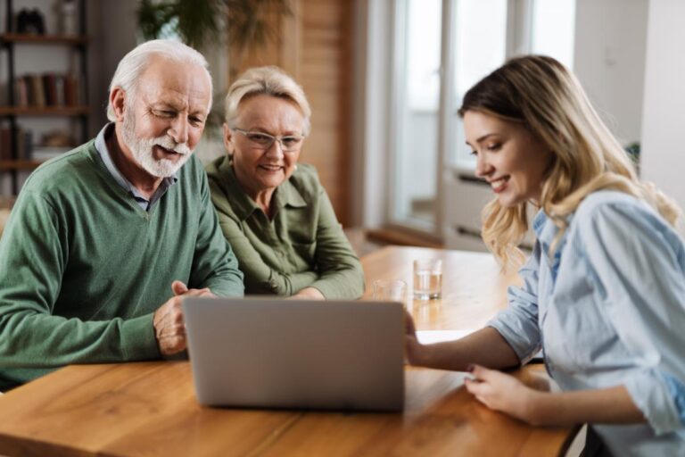 Home Care vs. Assisted Living: What Is the Right Option for Me?